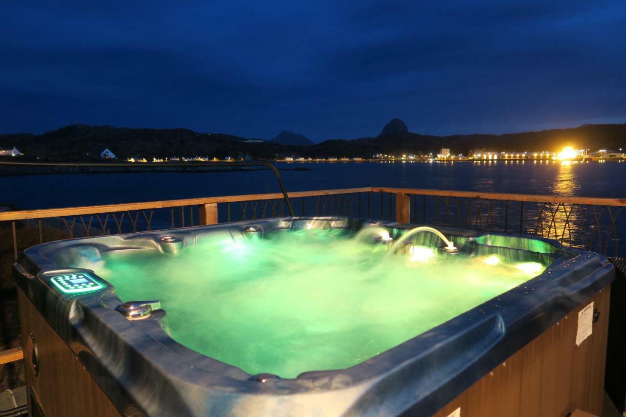 Mountview Pod Hotel Lochinver Exterior foto